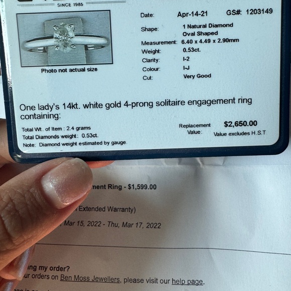 Oval engagement ring - Picture 3 of 6